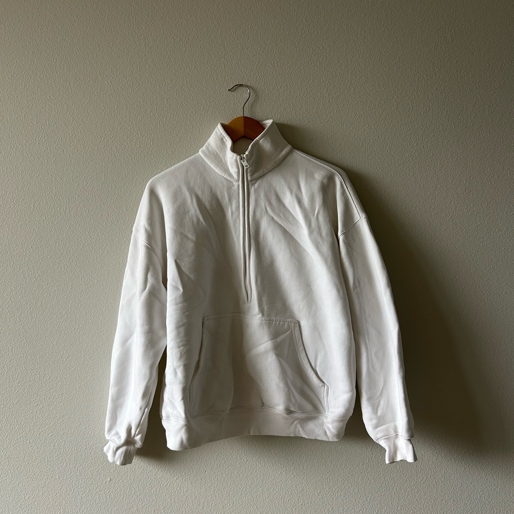Aritzia TNA Cozy Fleece Mega 1/2 Zip Sweatshirt, White